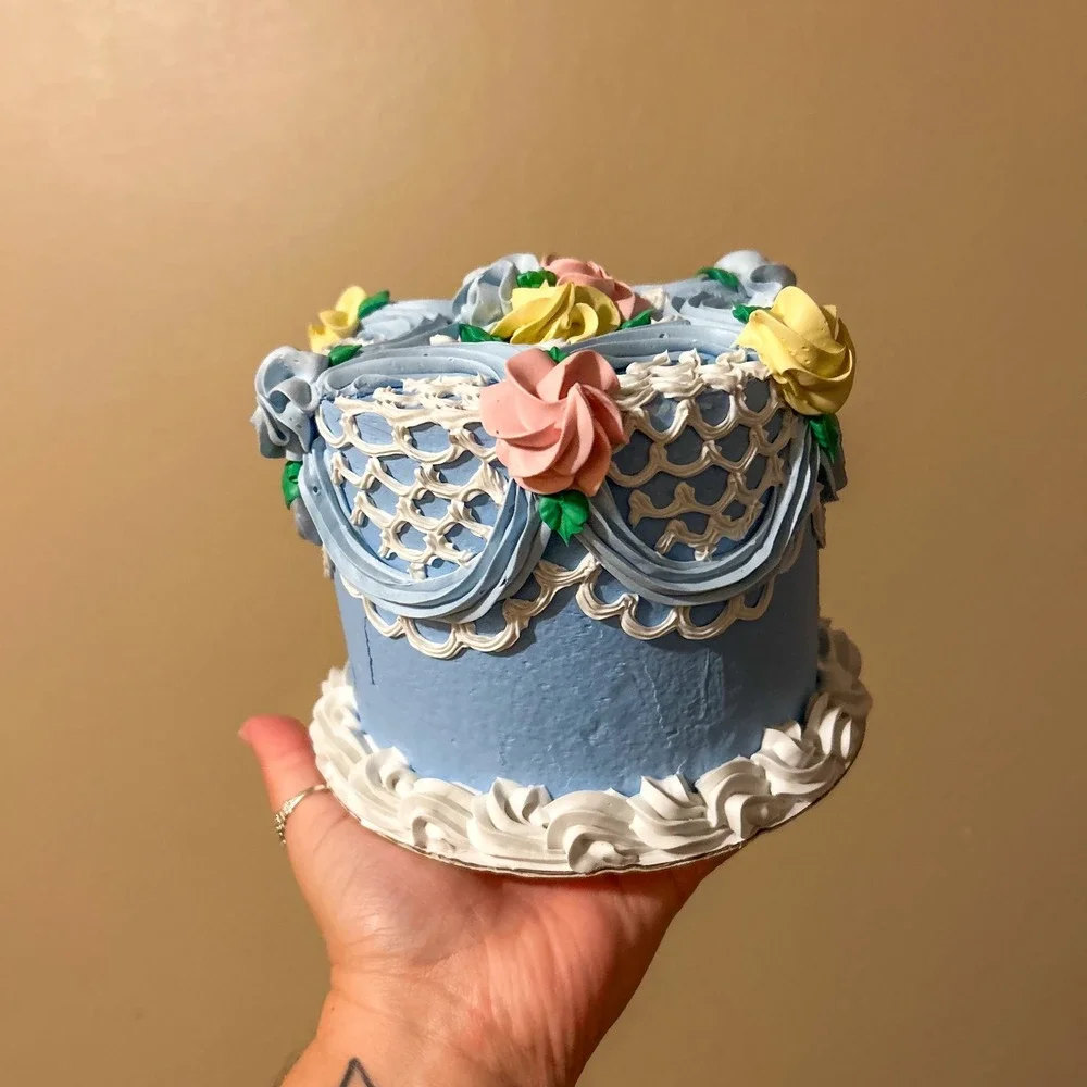Faux Victorian Realistic Mini Oval Butter Cream Cake Display Prop